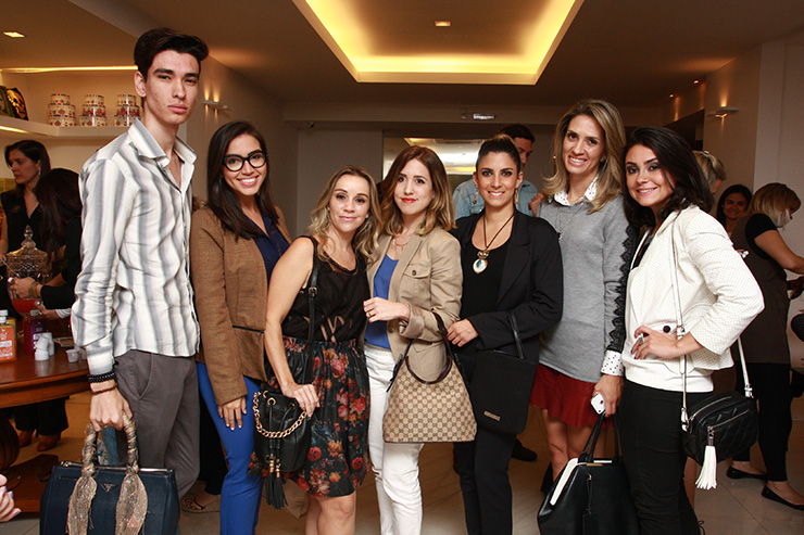 Eduardo Montanhair, Vanessa Vasconcelos, Wivi Barbosa, Aline Sanroma, Thais Passos, Ju Rodrigues e Rafaela Rabelo