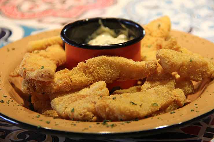 Isca de peixe com tartar de tangerina - Foto de Lucila Camargo (1)